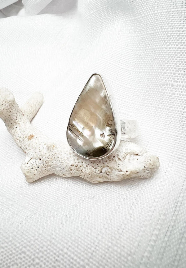 Mother Of Pearl Ring Size 9