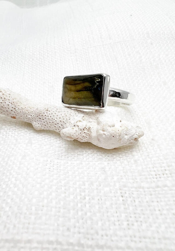 Labradorite Ring