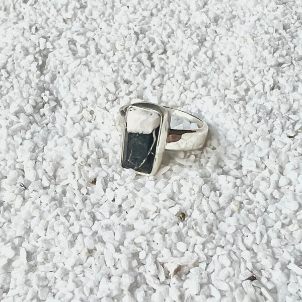 Mini White Buffalo Ring Size 5.5