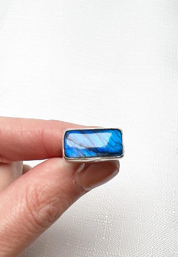 Labradorite Blue Bar Ring Size 7
