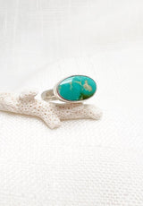 Royston Turquoise Oval Ring Size 10
